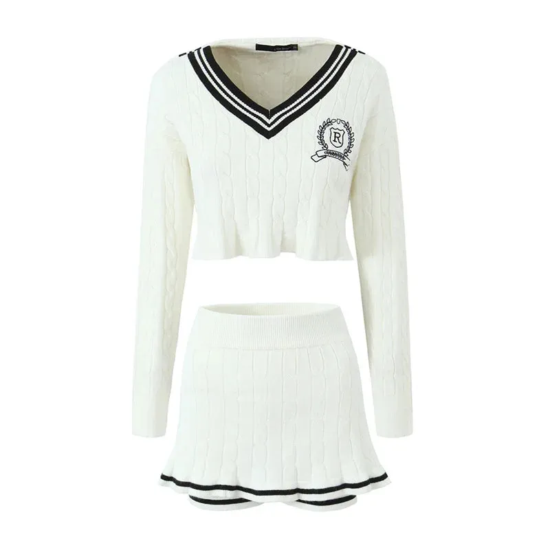 New Autumn Knitted Long Sleeve V-neck Short Tops And Color matching Tierred Shorts Women Set