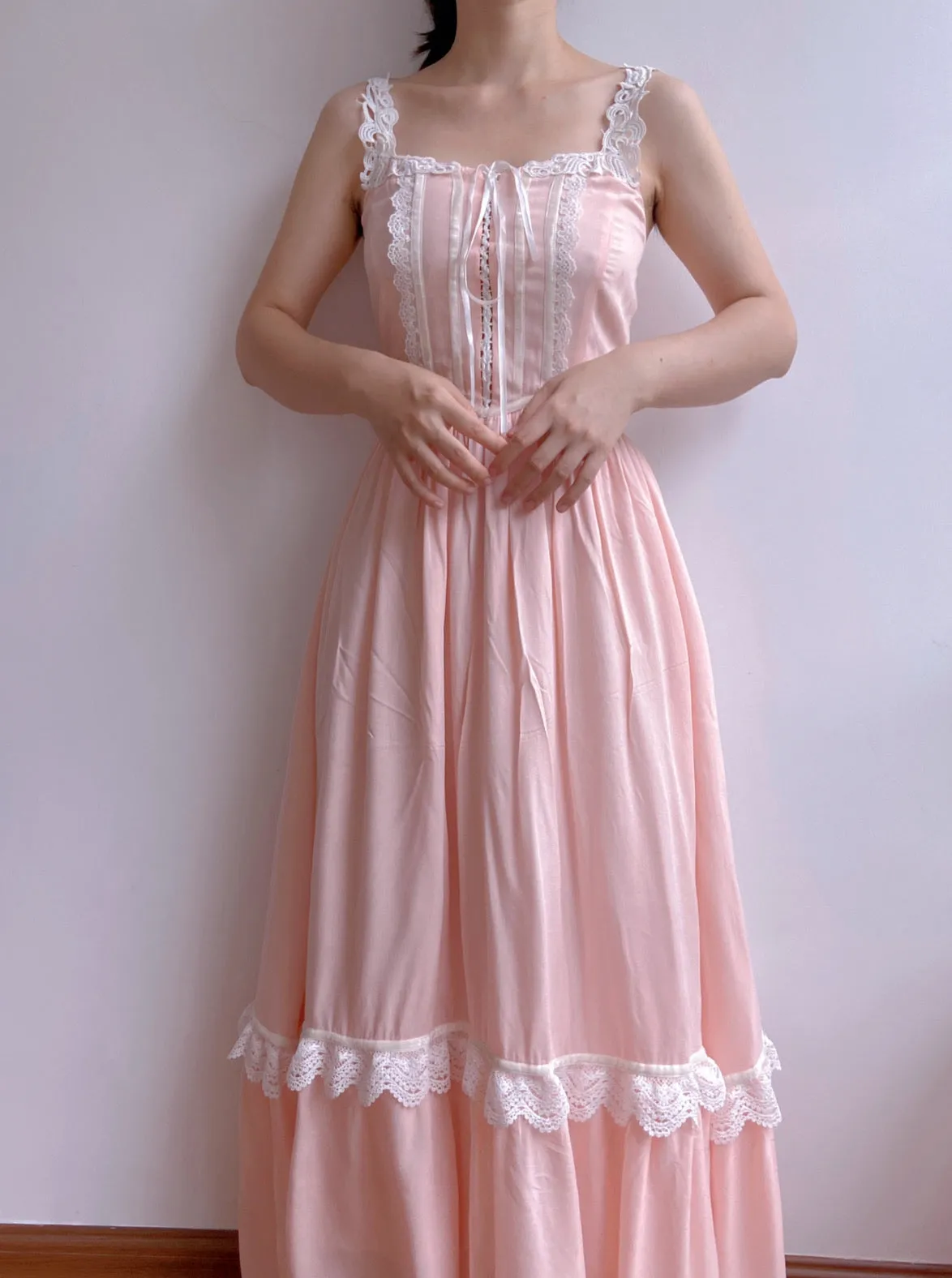 Vintage-inspired Romantic Pink Dream Dress