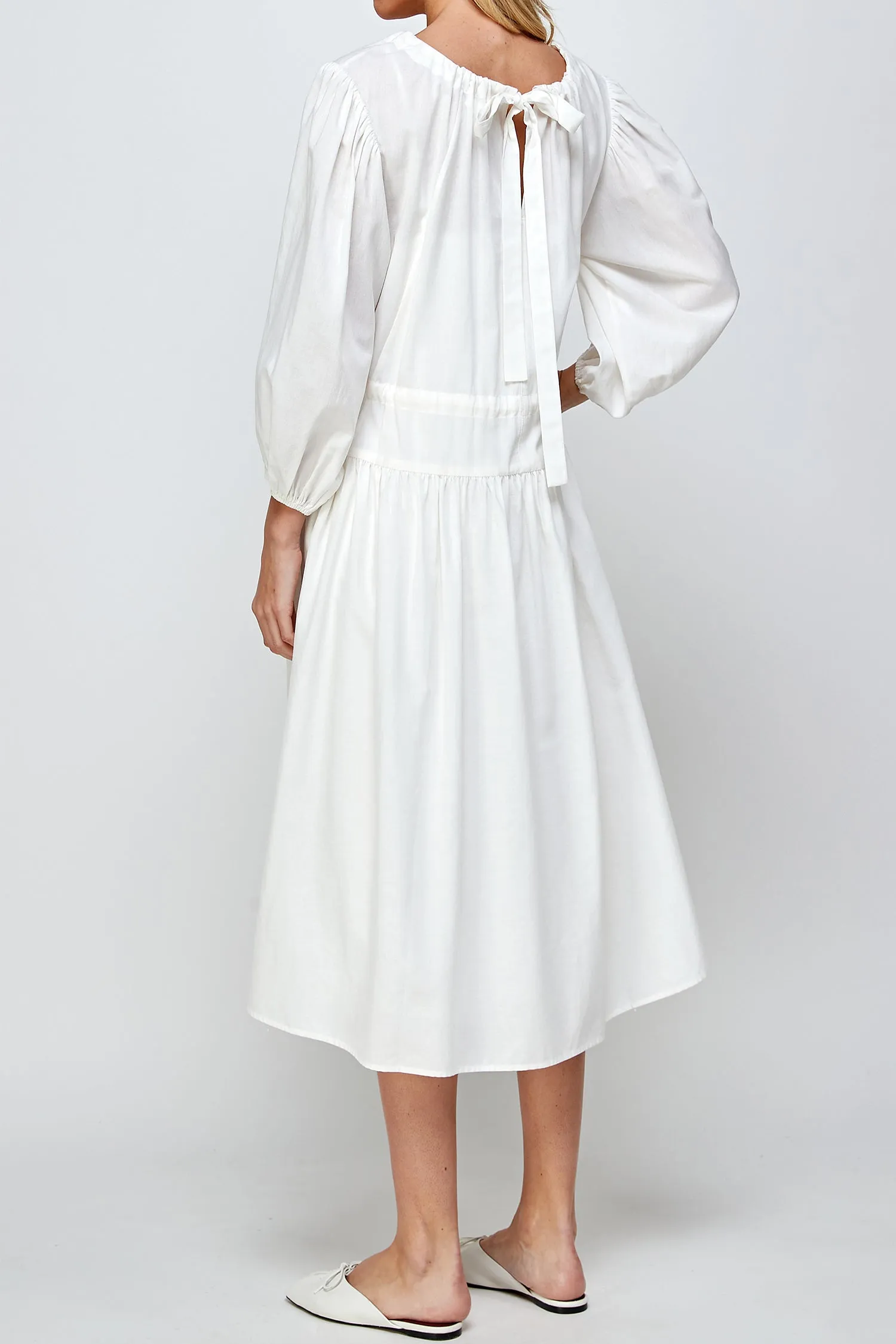 Volume sleeve midi dress