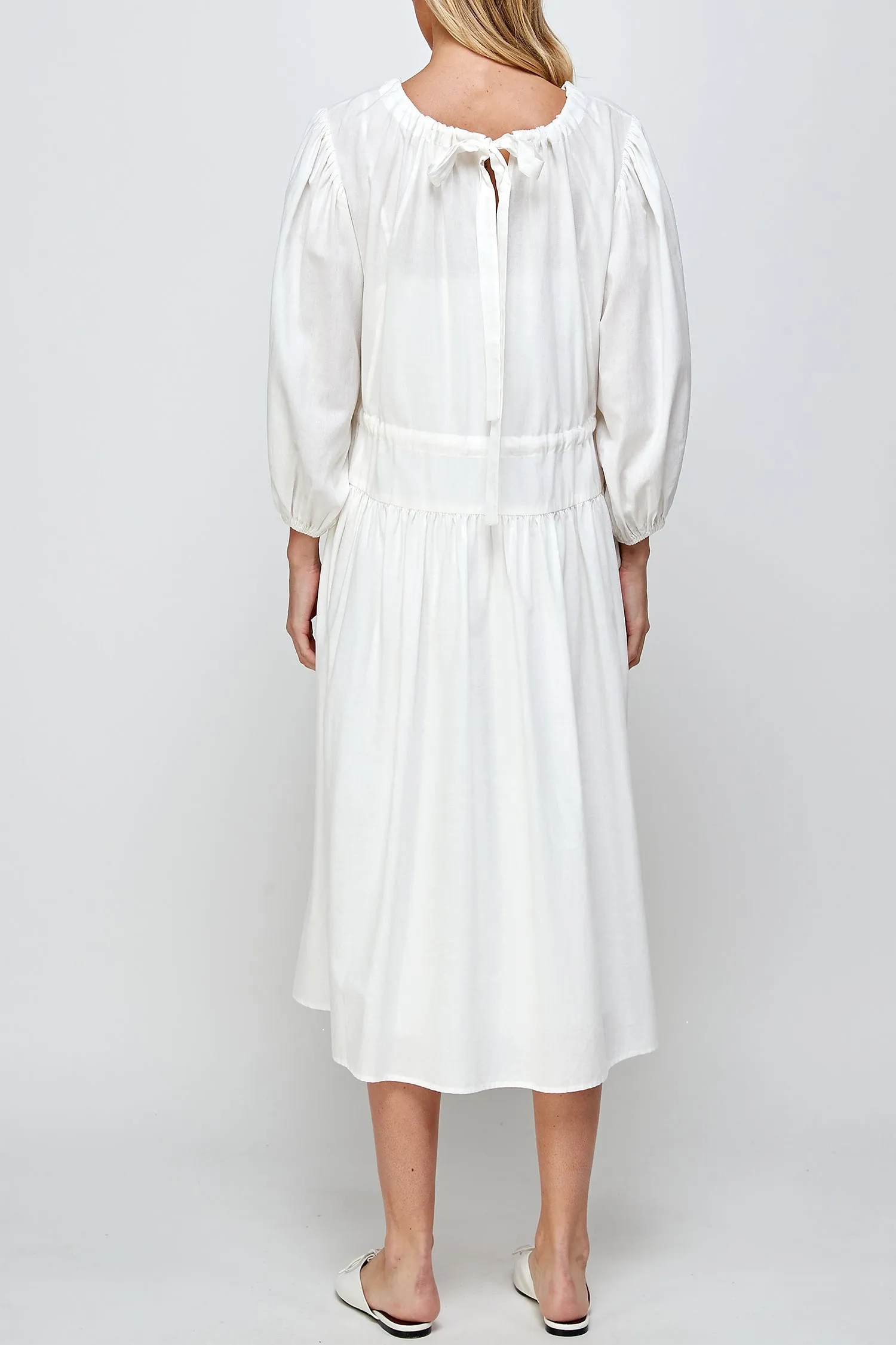 Volume sleeve midi dress