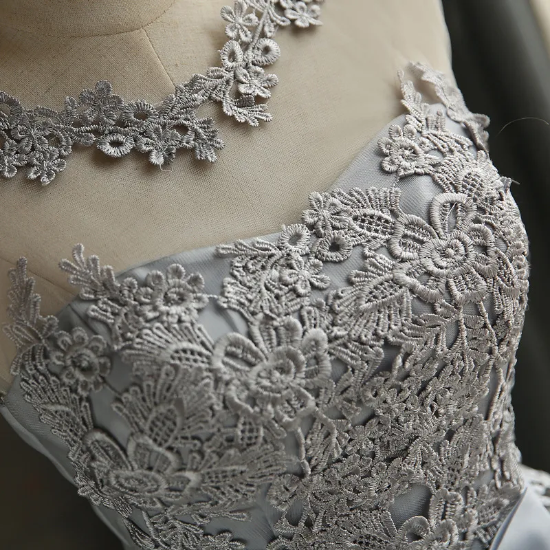 Women's Summer Sleeveless Lace Dress With Ruffles